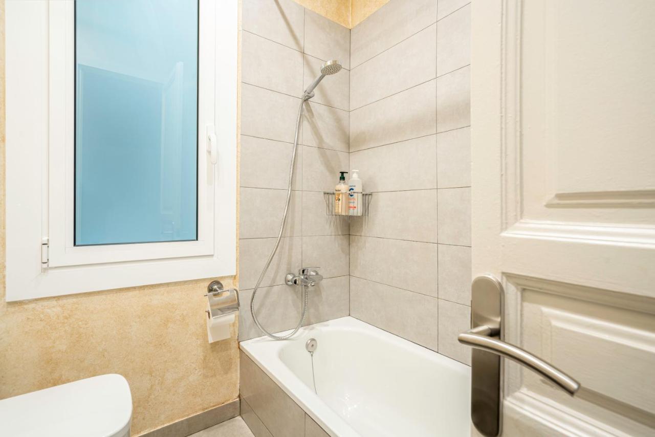 Sagrada Familia C&D Lovely Apartment Barcelona Ngoại thất bức ảnh