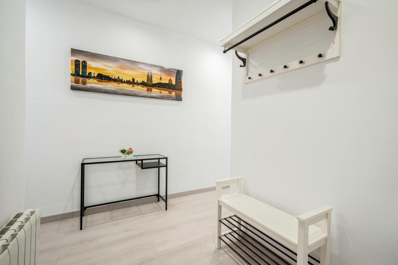Sagrada Familia C&D Lovely Apartment Barcelona Ngoại thất bức ảnh